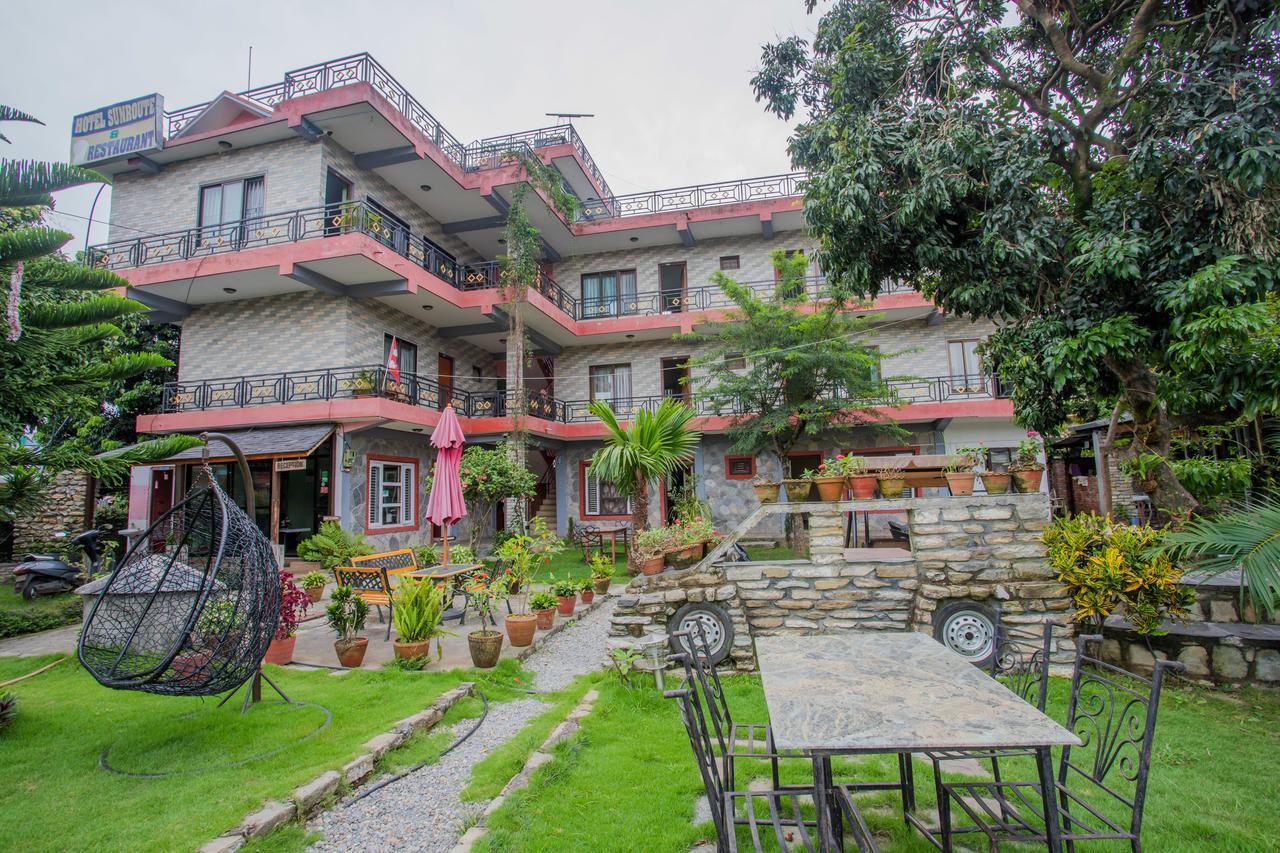 Hotel Glory Garden Pokhara Exteriör bild