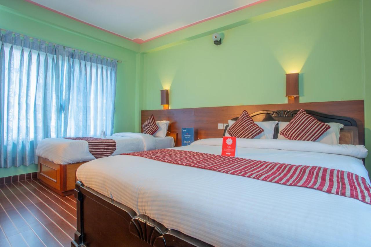 Hotel Glory Garden Pokhara Exteriör bild