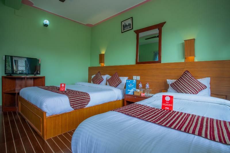 Hotel Glory Garden Pokhara Exteriör bild