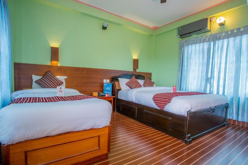 Hotel Glory Garden Pokhara Exteriör bild