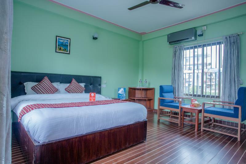 Hotel Glory Garden Pokhara Exteriör bild